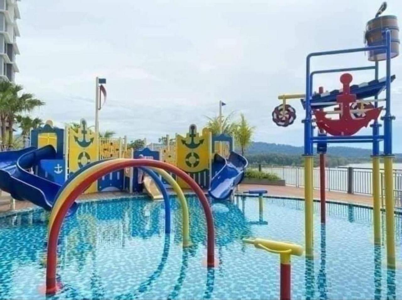 Apartment Gothca Imperium Seaview *